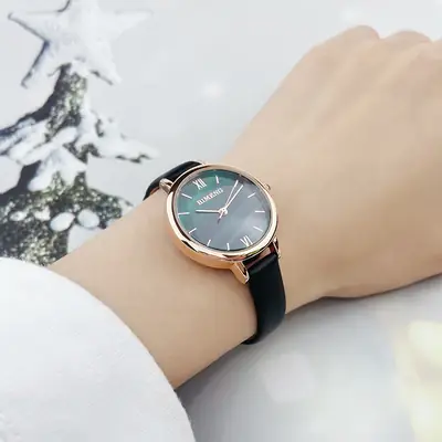 Korean Style Women's Green Quartz Watch Small