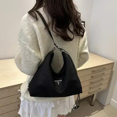 Black Women's Large Capacity Tote Bag Canvas Double Shoulder