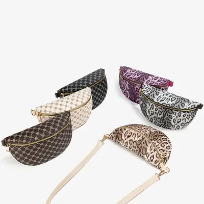 Women's Leopard Print Dot Crossbody Bag