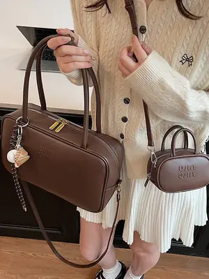 2026 New Fashion Niche Bowling Briefcase Large-Capacity Commuter Handbag High-End Shoulder Crossbody Bag