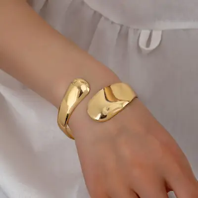 Europe and the United States cross-border supply fashion cut-off curved smooth bracelet gold opening adjustable staggered bracelet arm ring women