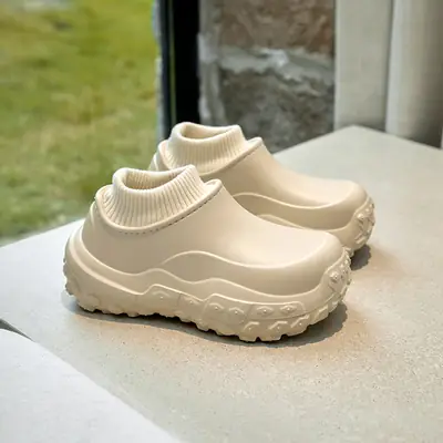 White Thick Cotton Slipper for Home Use