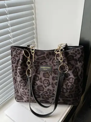 Leopard Print Women's Large Shoulder Bag 2024