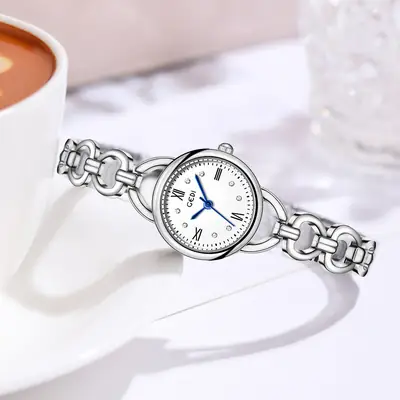 Women's Gold Quartz Bracelet Watch with Chain Strap