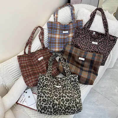 Women's Leopard Print Wool Shoulder Bag Autumn Winter