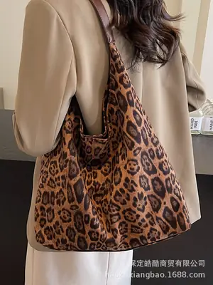 Leopard Print Large Cap Bag Women Retro Texture Shoulder