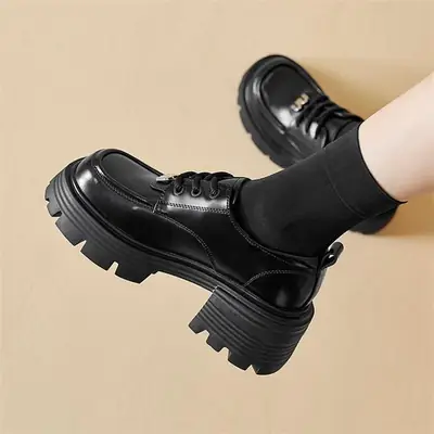 Women's British Style White Black Lace-up Loafers