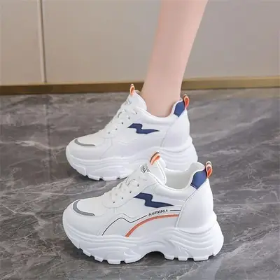 Women White Korean Style Thick Sole Sneakers 2024