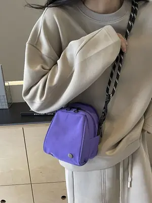 Green Shell Crossbody Bag with Chain Strap