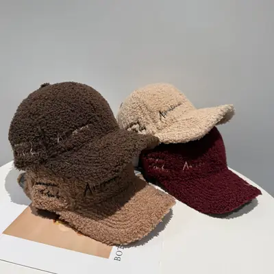 Black Plush Women's Winter Cap Wide Bristle
