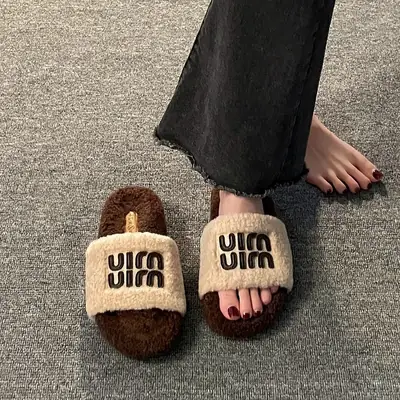 Women Fur Slippers Black 2025 Summer New Style