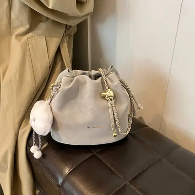 Women Retro Frosted Chain Bucket Bag Cream