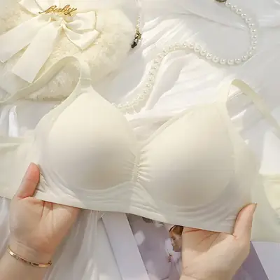 Traceless Bra Women Small Chest Gathering Large Outer Expansion