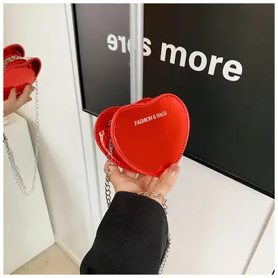 Red Heart-Shaped Mini Love Messenger Bag 2024
