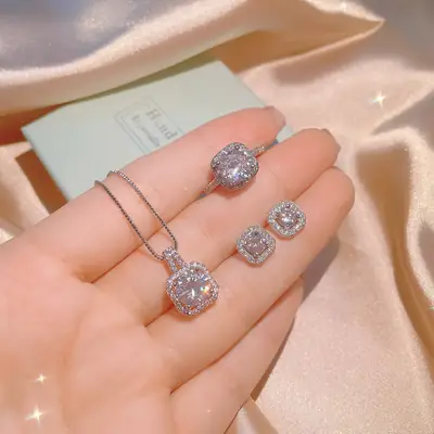 Tide Zircon Diamond Clavicle Set for Women