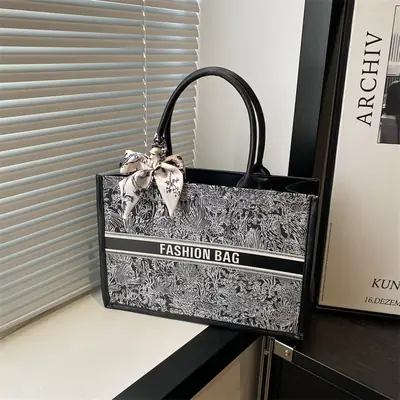 Women Embroidered Tote Bag Black 2024