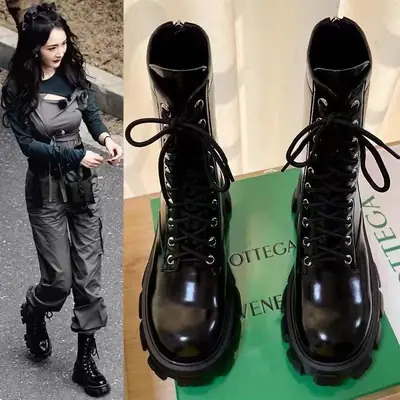 Women's Black Heavy Heel Lace-Up Boots 2024