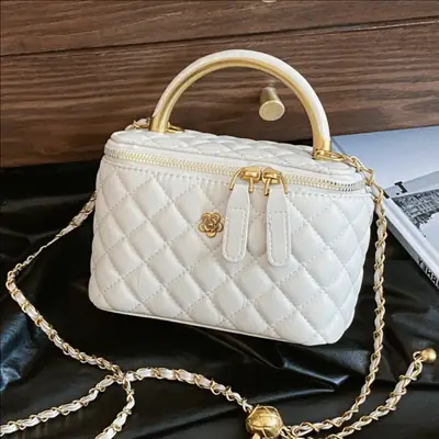 Vintage Quilted Chain Shoulder Bag for Women Light Blue 2026