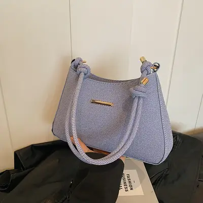 Pink Textured Shoulder Bag for Women Autumn Winter