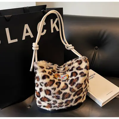Pink Leopard Print Crossbody Bag for Women