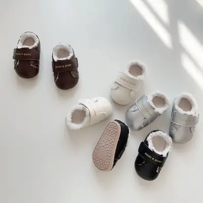 Korean-style winter baby toddler shoes boys and girls soft bottom soft fleece-lined warm velcro anti-foot anti-slip shoes