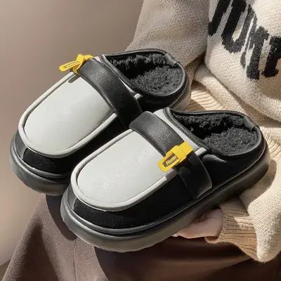 Men's New Cotton Slippers Autumn and Winter fleece-lined Warm Waterproof Home Cotton Slippers Casual Small Leather Shoes Men's Winter Outer Wear