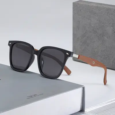 Retro Square Frame Sunglasses Brown Polarized