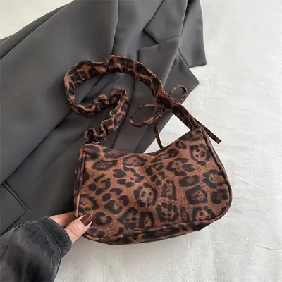 Leopard Print Shoulder Bag Brown 2024 Autumn Winter