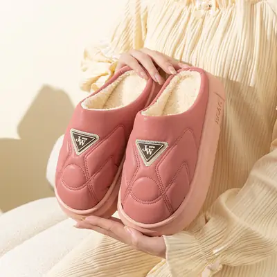 Women Pink Fleece Lined Slip-On Slippers Winter Indoor