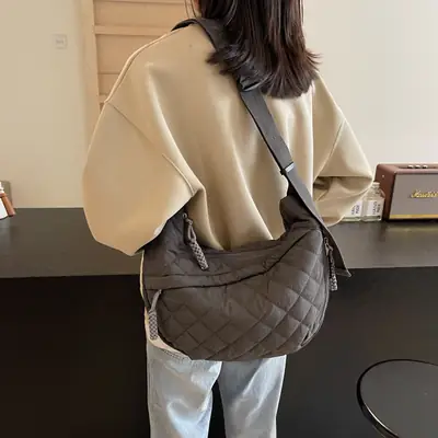 Large Capacity One-Shoulder Quilted Cotton Bag for Women