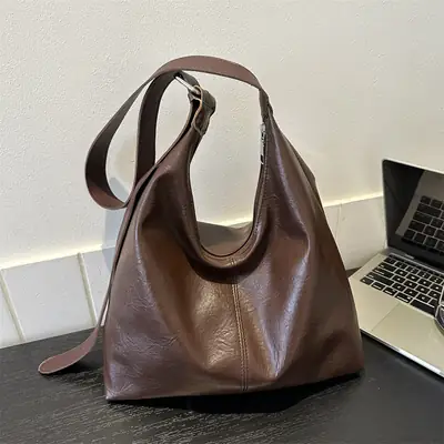 Black Vintage Shoulder Tote Bag for Women 2026