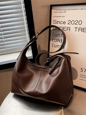 Black Leather Shoulder Messenger Bag for Women 2024