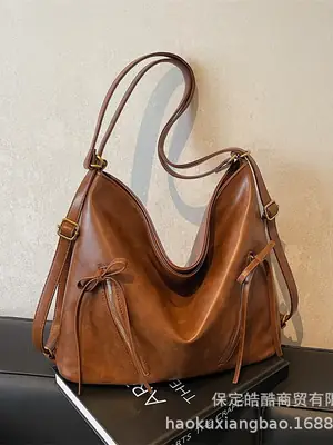 Cross-Border Retro Women's Shoulder Bag Black 2024