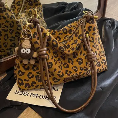 Leopard Tote Bag Women Large Capacity Shoulder Bag 2024