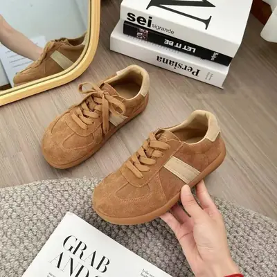Women's Shoes Foreign Trade Wholesale Autumn Fashion Thick-Soled Lightweight Breathable Casual Shoes Outdoor Trendy Korean Style Sneakers for Women