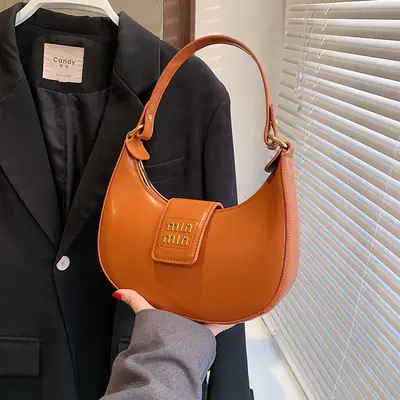 Women's Black Retro Mini Crossbody Bag 2024