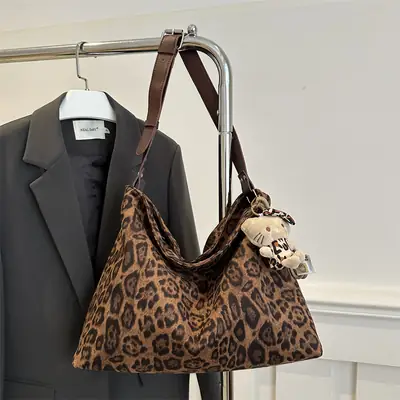 Leopard Print Women's Large Shoulder Bag 2024