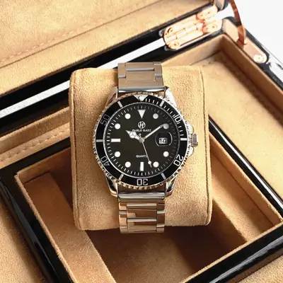 Men's Quartz Watch with Butterfly Buckle & Luminous Dial