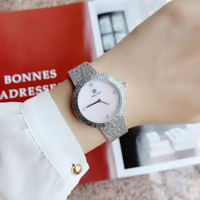 Elegant Silver Steel Watch for Women with Wind Resistant Design