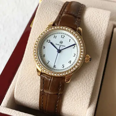 Luxury Gold Rhinestone Women's Watch Brown Leather Belt
