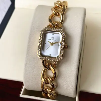 Ladies Waterproof Gold Bracelet Watch Tuhao