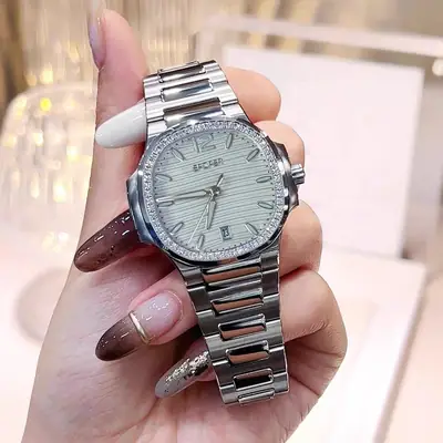 Elegant Couple's Wristwatch with Diamond Encrusted Dial