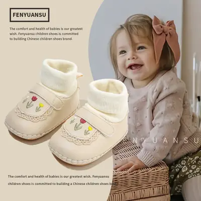 Baby shoes autumn and winter new 0-6-December winter socks front shoes soft bottom warm fleece-lined baby girl cotton shoes