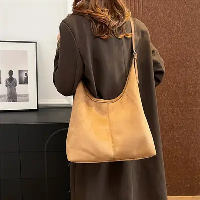 Black Suede Shoulder Bag 2024 Autumn Winter New Vintage