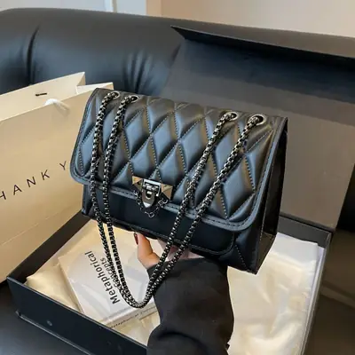 Black Rhombic Chain Crossbody Bag for Women