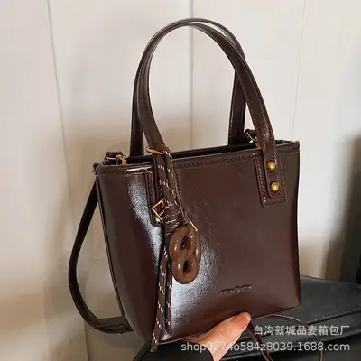 Vintage Brown French Niche Handbag for Women