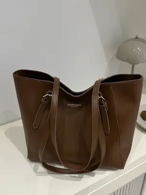 Women's Large Capacity Brown Shoulder Bag 2024