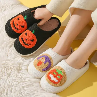 Cross-border Amazon New Halloween Skull Cartoon Ghost Series Winter Cotton Slippers for Men and Women Couple Indoor Drag