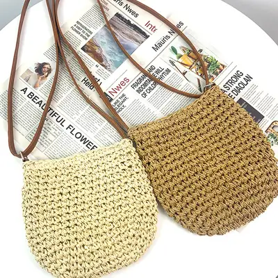 Japanese Straw Shoulder Bag with Zipper Closure Forest Design