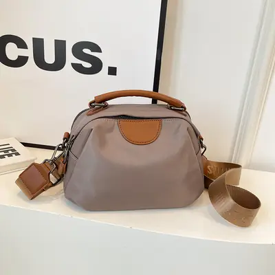 Women's Nylon Shoulder Bag Brown 2024 New Arrival